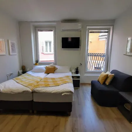 Dandylion By Locap Group Apartment